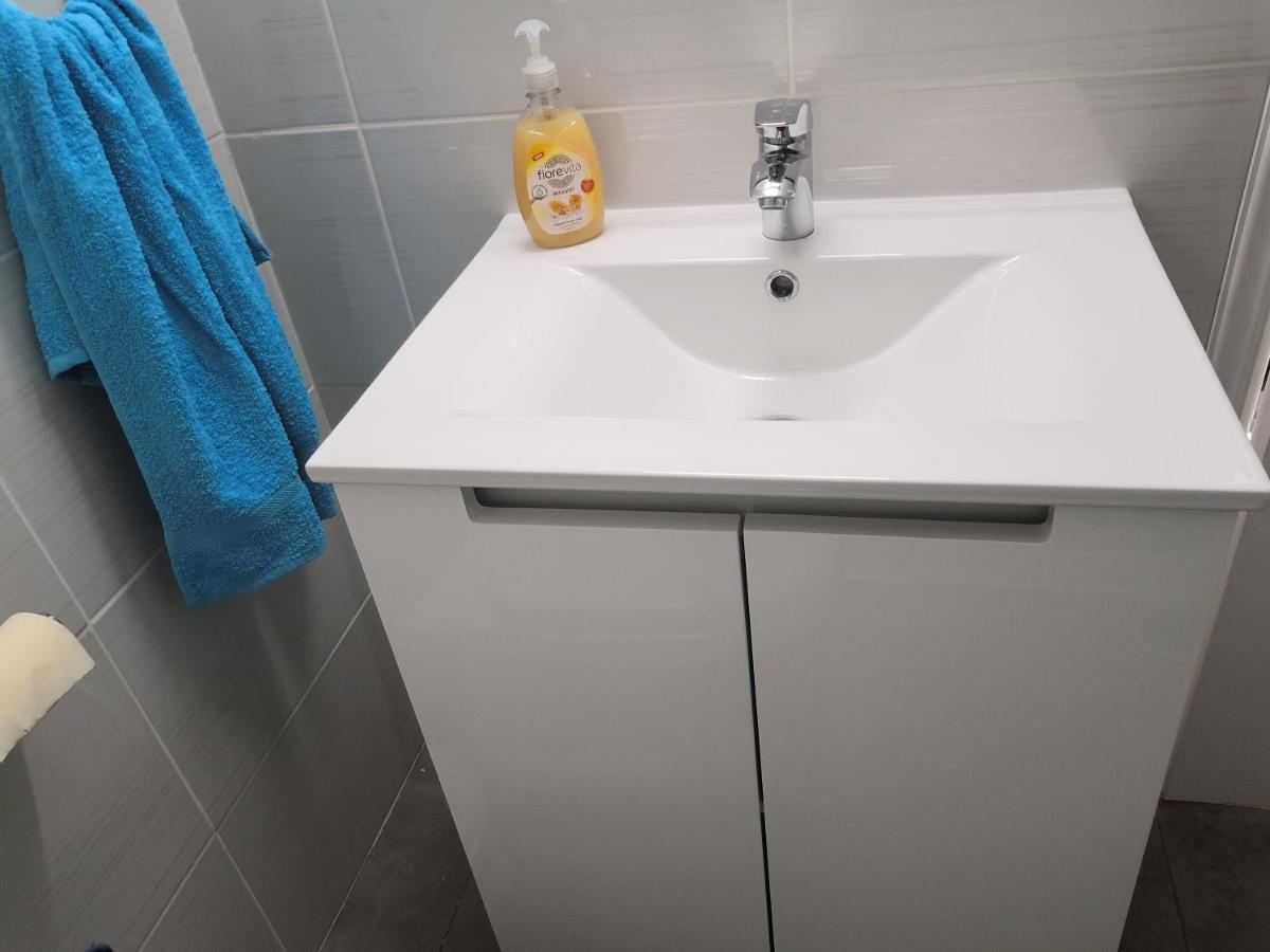 Premium Beach Studio Wh 12 Apartment Polis Bagian luar foto